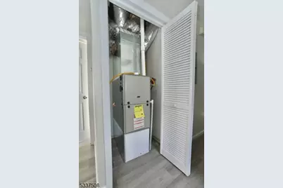 212 N 1st St, Paterson, NJ 07522 - Photo 14