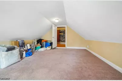 4 Centennial Ct, Totowa, NJ 07512 - Photo 26