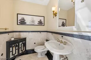 4 Centennial Ct, Totowa, NJ 07512 - Photo 16