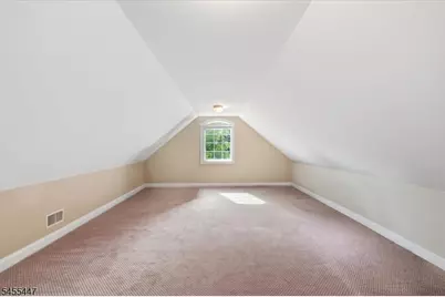 4 Centennial Ct, Totowa, NJ 07512 - Photo 24