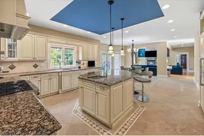 4 Centennial Ct, Totowa, NJ 07512 - Photo 14