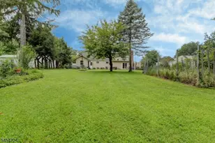 3 Village Rd, Pequannock Township, NJ 07444 - Photo 24