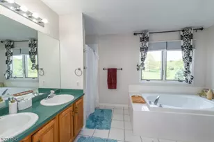 61 Rock Rd, Washington Township, NJ 07853 - Photo 18