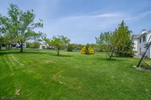 61 Rock Rd, Washington Township, NJ 07853 - Photo 2