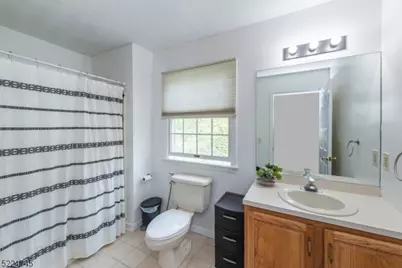 61 Rock Rd, Washington Township, NJ 07853 - Photo 22