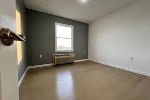 614 Fairview Ave, Fairview, NJ 07022 - Photo 6