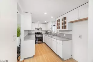 210 Wawayanda Rd, Vernon, NJ 07422 - Photo 10