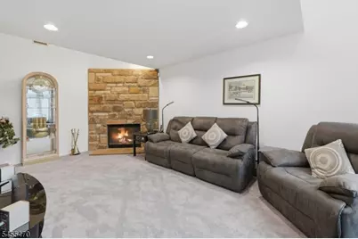2 Heritage Way, Rockaway Township, NJ 07866 - Photo 6