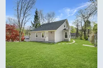 4 Emmans Rd, Roxbury Township, NJ 07852 - Photo 22