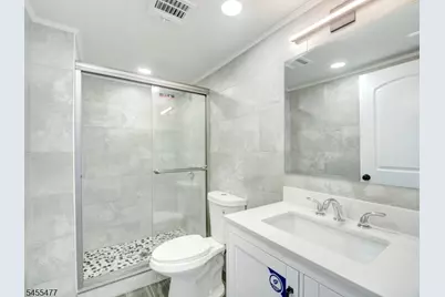 4 Emmans Rd, Roxbury Township, NJ 07852 - Photo 8