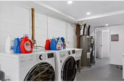 163 Baldwin Pl, Bloomfield, NJ 07003 - Photo 30