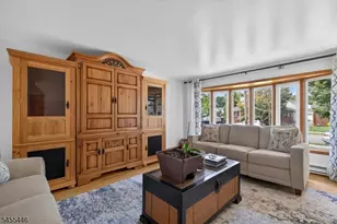163 Baldwin Pl, Bloomfield, NJ 07003 - Photo 10