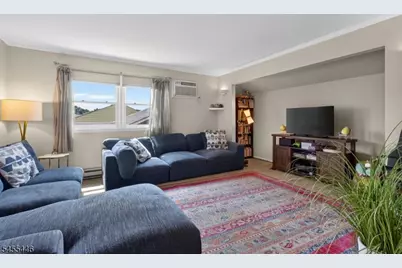 163 Baldwin Pl, Bloomfield, NJ 07003 - Photo 34