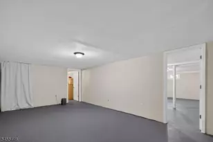 163 Baldwin Pl, Bloomfield, NJ 07003 - Photo 28