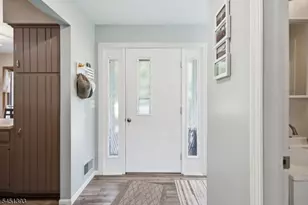235 Cherokee Rd, Andover Township, NJ 07848 - Photo 6