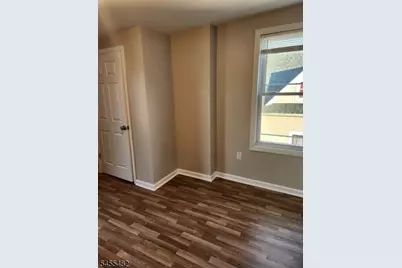 111 Park Ave, Newark, NJ 07104 - Photo 4