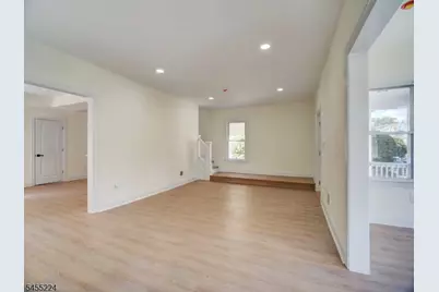 187 Rutledge Ave, East Orange, NJ 07017 - Photo 8