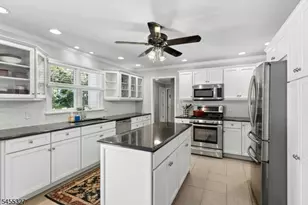 100 Glenwood Rd, Cranford Township, NJ 07016 - Photo 8