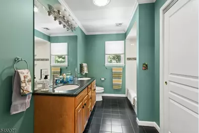 100 Glenwood Rd, Cranford Township, NJ 07016 - Photo 24