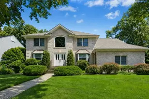 100 Glenwood Rd, Cranford Township, NJ 07016 - Photo 1