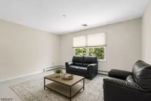 100 Glenwood Rd, Cranford Township, NJ 07016 - Photo 20