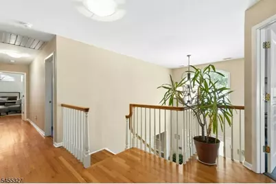 100 Glenwood Rd, Cranford Township, NJ 07016 - Photo 14