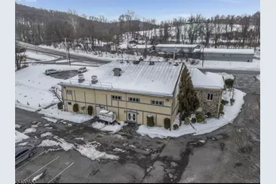 1045 State Route 173, Bethlehem Township, NJ 08802 - Photo 4