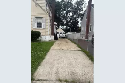 411 Grant St, Linden, NJ 07036 - Photo 2