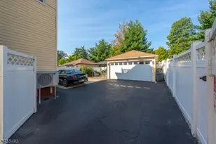 130 Acme St, Elizabeth, NJ 07202 - Photo 10