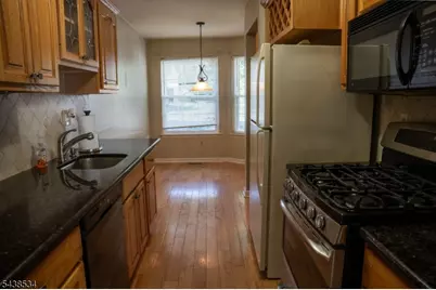 4 Delaware Ln, Branchburg Township, NJ 08876 - Photo 10