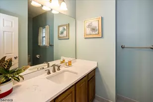 239 Old Beach Glen Rd, Rockaway Township, NJ 07866 - Photo 18
