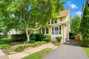 8 Whitman Ave, East Orange, NJ 07017 - Photo 2