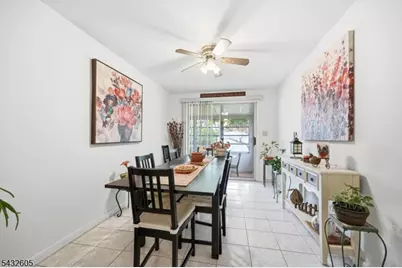 15 Orchard St, Bloomingdale, NJ 07403 - Photo 20