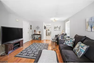 15 Orchard St, Bloomingdale, NJ 07403 - Photo 10
