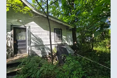 2 Hewlett Rd, Montville Township, NJ 07082 - Photo 4