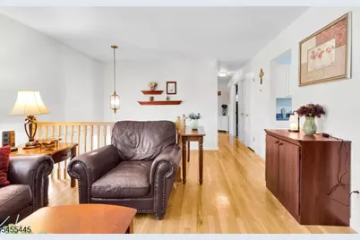 46 Deer Path Dr, Mount Olive, NJ 07836 - Photo 8