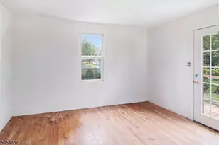 23 W 18th St, Linden, NJ 07036 - Photo 6