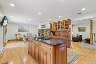34 Forest Dr, Watchung, NJ 07069 - Photo 14