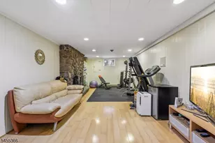 34 Forest Dr, Watchung, NJ 07069 - Photo 34