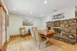 34 Forest Dr, Watchung, NJ 07069 - Photo 12
