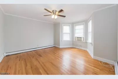 10 Phoenix Ave Unit #2, Morristown, NJ 07960 - Photo 8