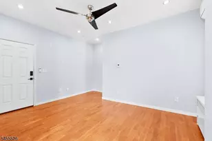 307 Henry St, Fairview, NJ 07022 - Photo 6