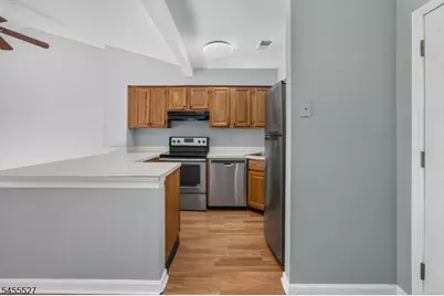 8 Augusta Dr, Clinton Township, NJ 08801 - Photo 10