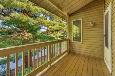 8 Augusta Dr, Clinton Township, NJ 08801 - Photo 16
