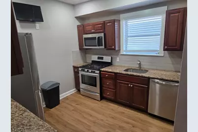 168 W End Ave, Newark, NJ 07106 - Photo 2