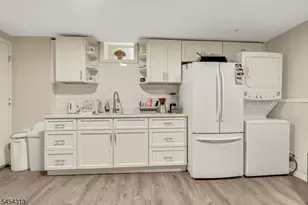 56 Madison St, Newark, NJ 07105 - Photo 8