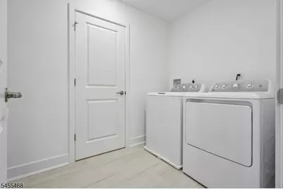 52 Eastwood Ter, East Hanover Township, NJ 07936 - Photo 20