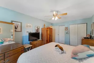 18 Deanna Dr, Hillsborough Township, NJ 08844 - Photo 16