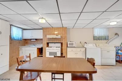 57 Madison St, Newark, NJ 07105 - Photo 32