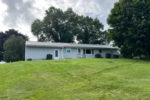 151 Petticoat Ln, Clinton Township, NJ 08833 - Photo 12